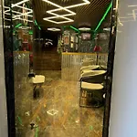 Metropol 1 Отель 2*