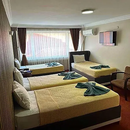 Metropol 1 Hotel
