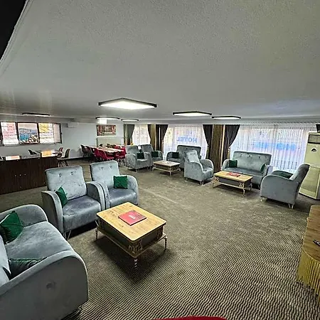 Hotel Metropol 1 2*